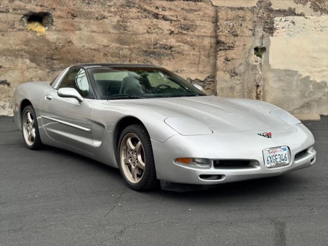 2004 Chevrolet Corvette Base
