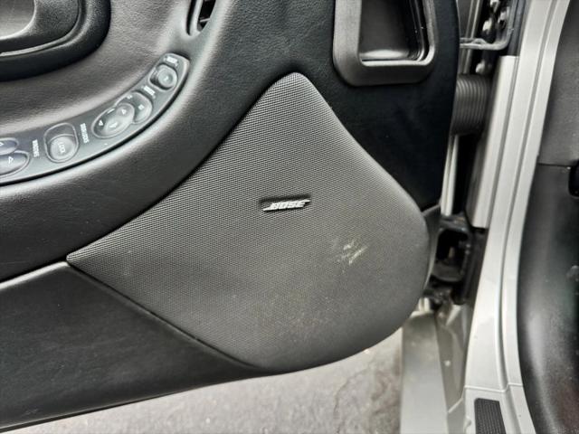 2004 Chevrolet Corvette Base