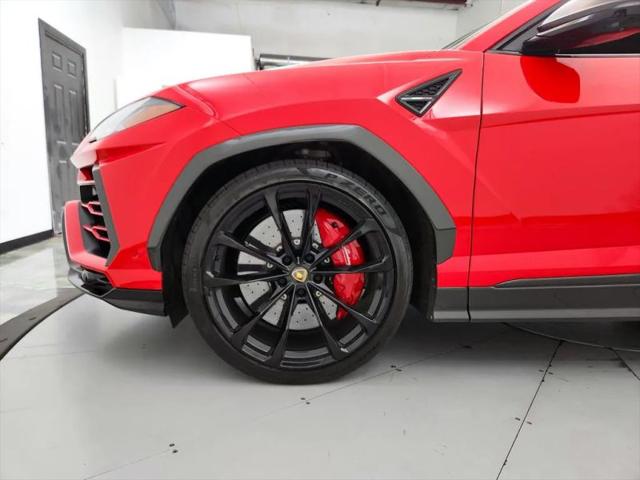 2019 Lamborghini Urus Base