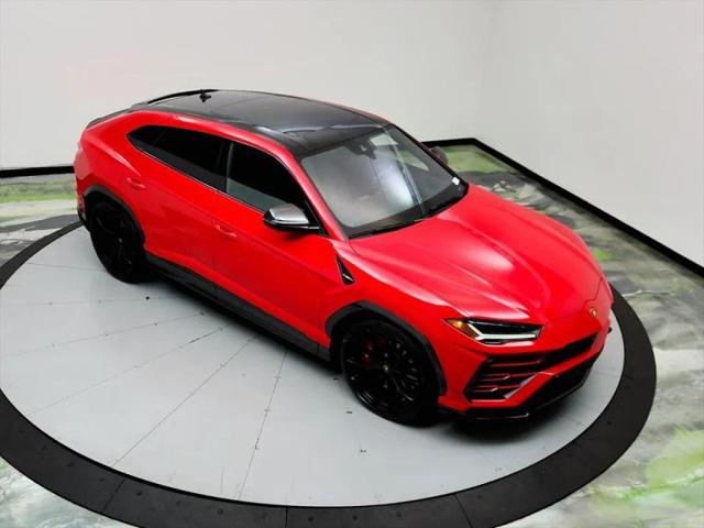2019 Lamborghini Urus Base