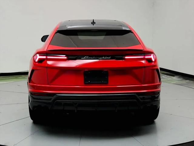 2019 Lamborghini Urus Base