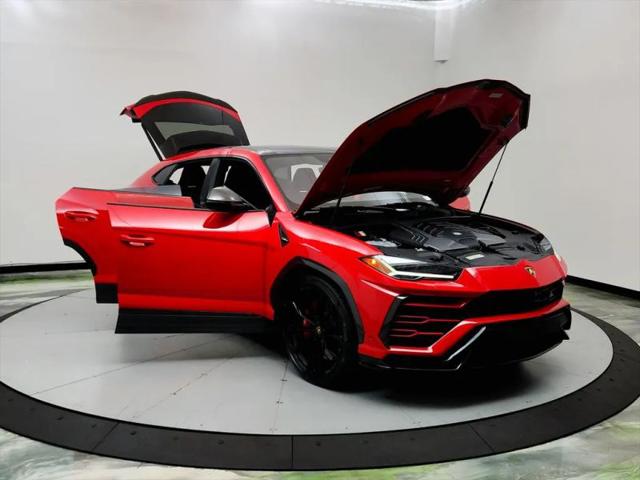 2019 Lamborghini Urus Base