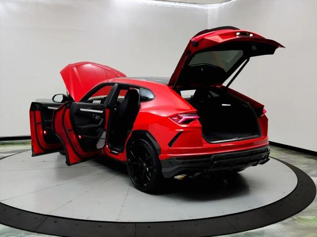 2019 Lamborghini Urus Base