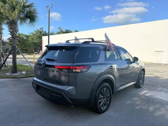 2022 Nissan Pathfinder SV 2WD