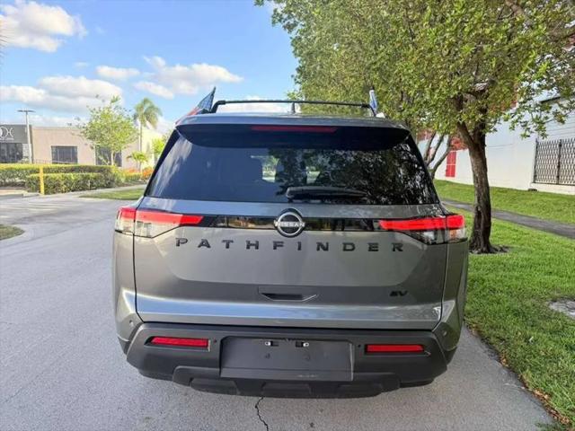 2022 Nissan Pathfinder SV 2WD