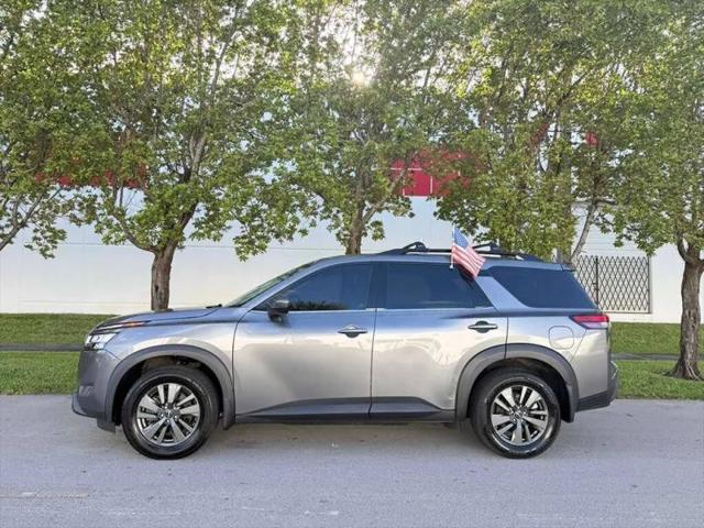 2022 Nissan Pathfinder SV 2WD