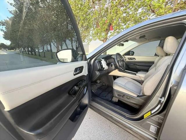 2022 Nissan Pathfinder SV 2WD