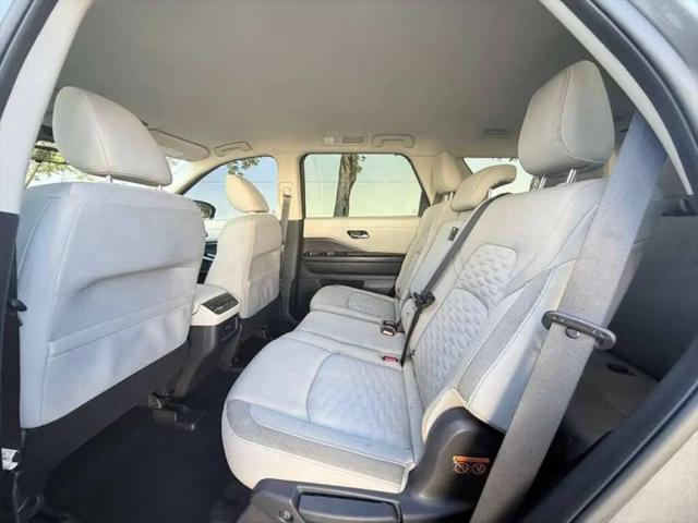2022 Nissan Pathfinder SV 2WD