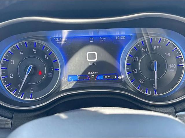 2020 Chrysler 300 Touring
