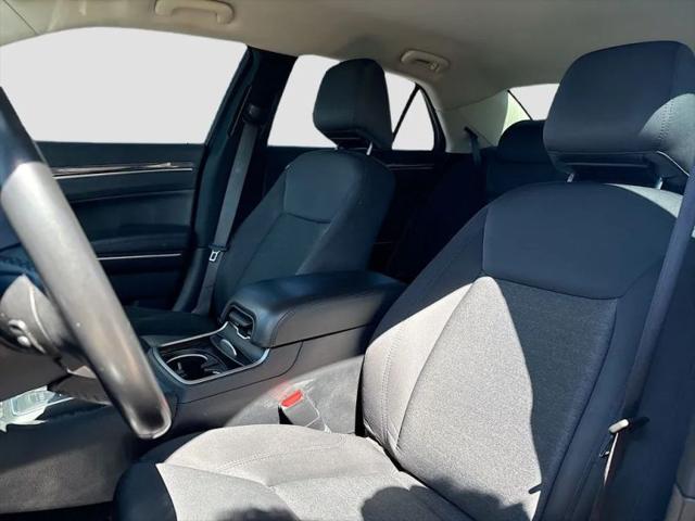 2020 Chrysler 300 Touring