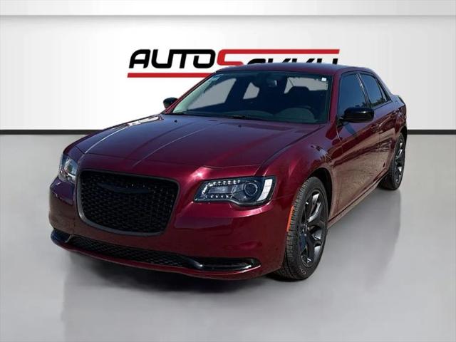 2020 Chrysler 300 Touring