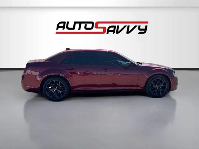 2020 Chrysler 300 Touring