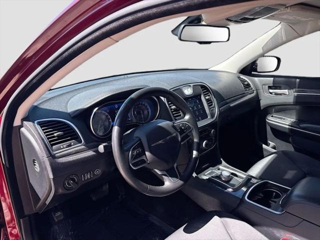 2020 Chrysler 300 Touring
