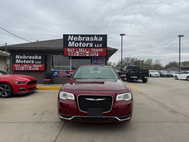 2016 Chrysler 300 Limited