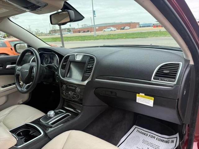 2016 Chrysler 300 Limited