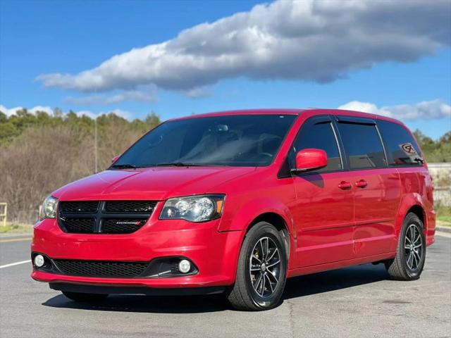 2014 Dodge Grand Caravan SXT for sale in Winchester, VA