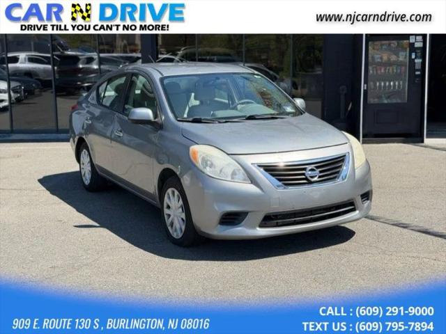 2013 Nissan Versa 1.6 SV