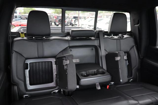 2023 Chevrolet Silverado 3500HD High Country