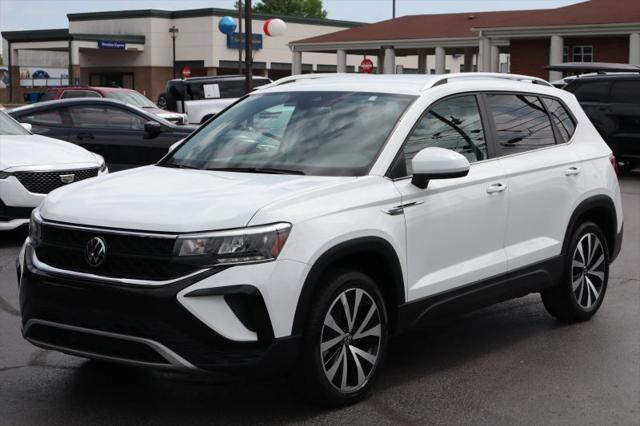 2024 Volkswagen Taos 1.5T SE