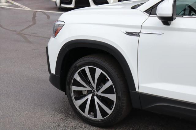 2024 Volkswagen Taos 1.5T SE