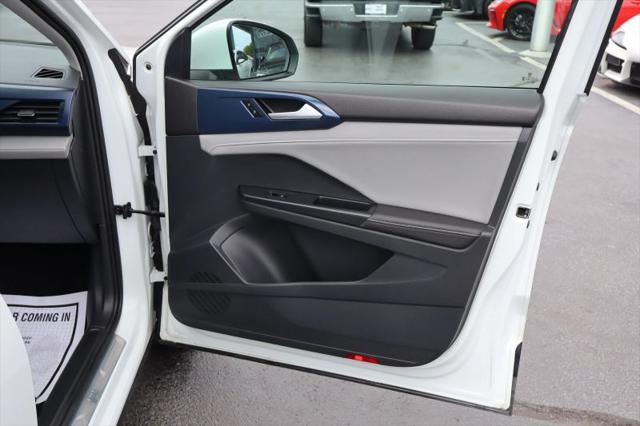 2024 Volkswagen Taos 1.5T SE