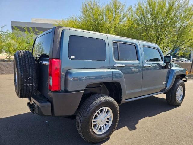 2007 HUMMER H3 Base