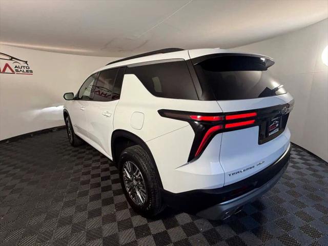 2026 Chevrolet Traverse AWD LT
