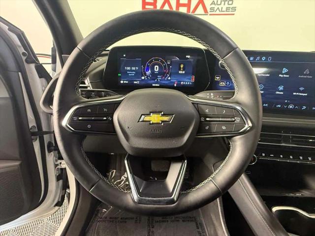 2026 Chevrolet Traverse AWD LT