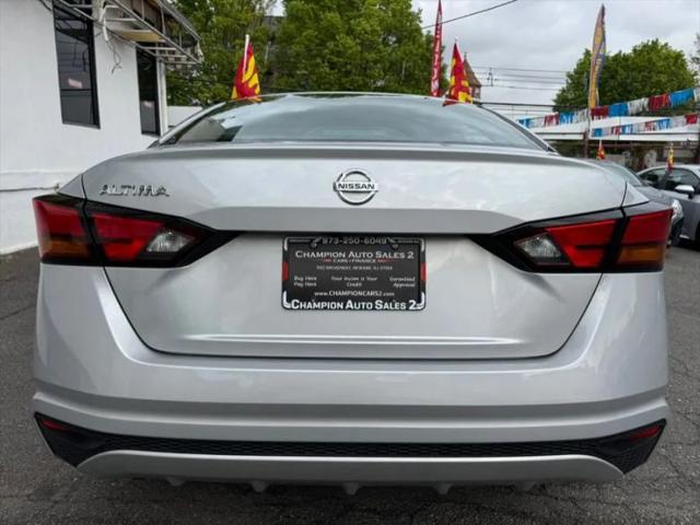 2022 Nissan Altima S FWD