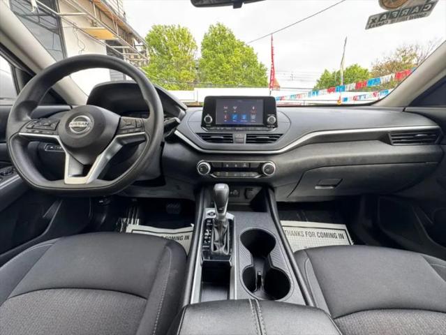 2022 Nissan Altima S FWD