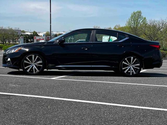 2020 Nissan Altima SR FWD