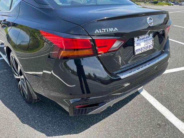 2020 Nissan Altima SR FWD