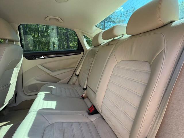 2014 Volkswagen Passat 2.0L TDI SEL Premium