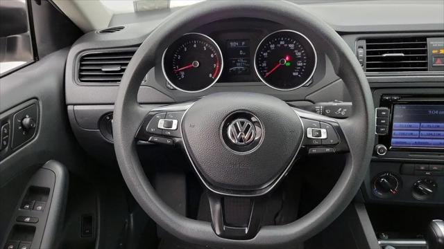 2015 Volkswagen Jetta 2.0L S