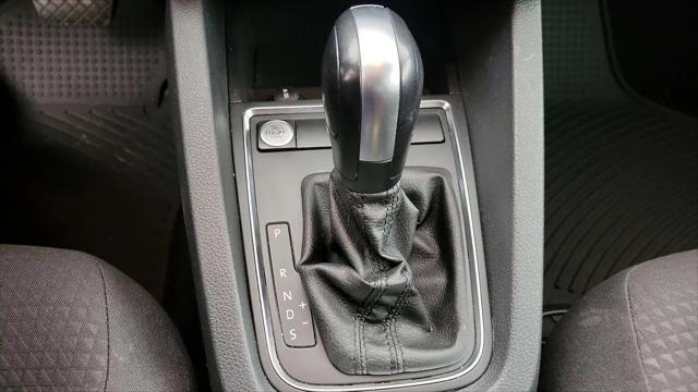2015 Volkswagen Jetta 2.0L S