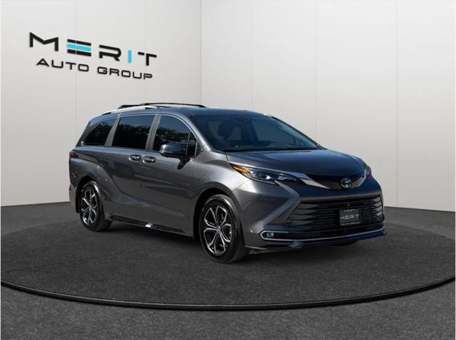 2025 Toyota Sienna Platinum for sale in Jacksonville, FL