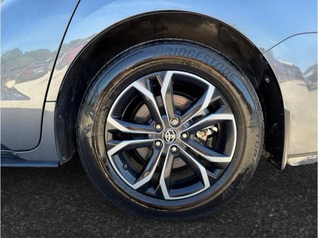 2025 Toyota Sienna Platinum