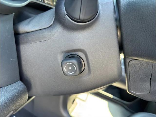 2025 Toyota Sienna Platinum