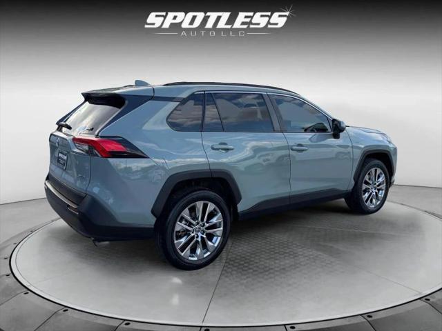2021 Toyota RAV4 XLE Premium