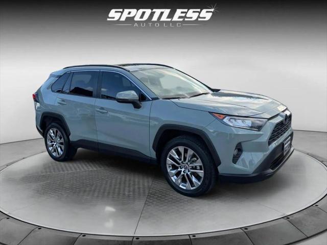 2021 Toyota RAV4 XLE Premium