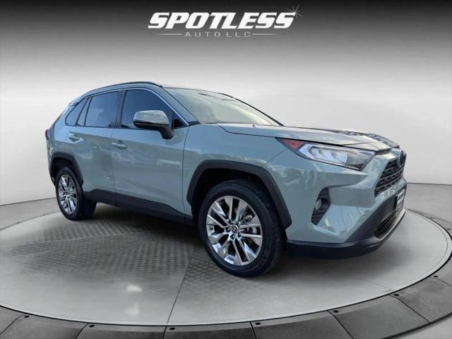2021 Toyota RAV4 XLE Premium