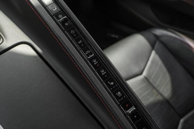 2021 Chevrolet Corvette Stingray RWD Convertible 3LT