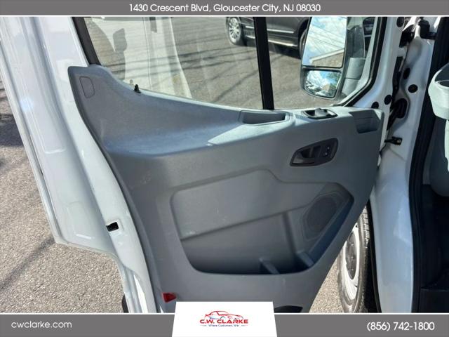 2018 Ford Transit w/Sliding Side Door w/LWB