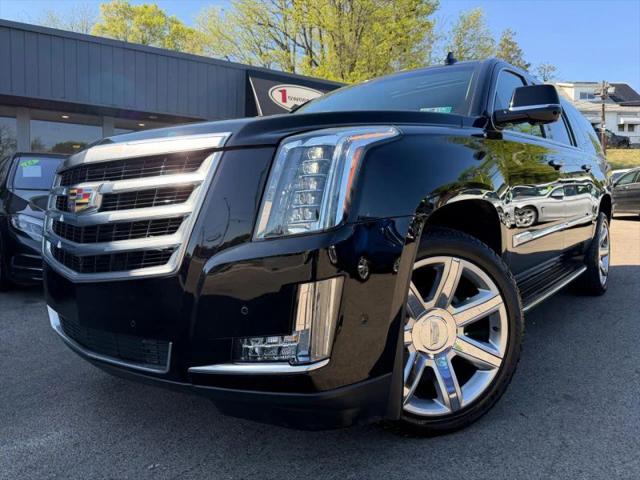 2018 Cadillac Escalade ESV Luxury