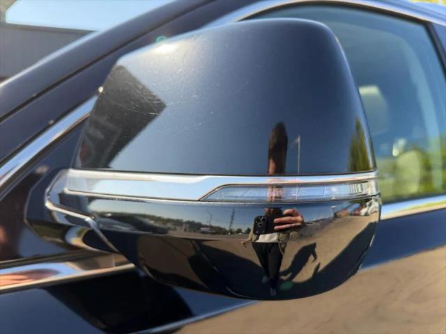 2018 Cadillac Escalade ESV Luxury