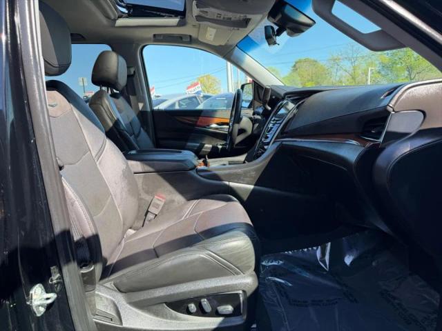 2018 Cadillac Escalade ESV Luxury