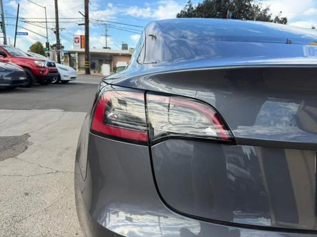 2020 Tesla Model 3 Standard Range Plus Rear-Wheel Drive