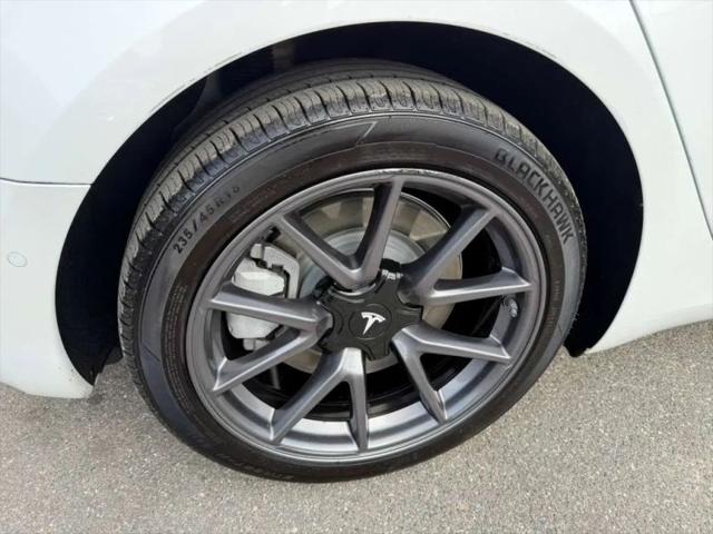 2021 Tesla Model 3 Standard Range Plus Rear-Wheel Drive