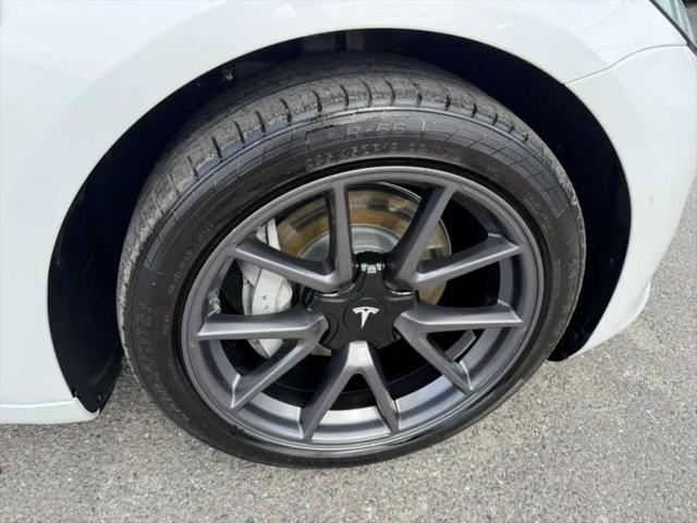 2021 Tesla Model 3 Standard Range Plus Rear-Wheel Drive