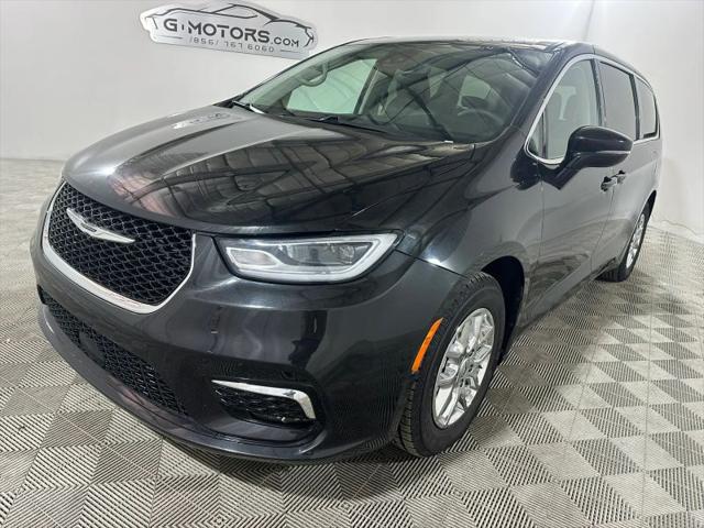2024 Chrysler Pacifica Touring L for sale in Waterford Works, NJ